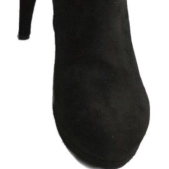 Black Faux Suede Side Bow Heel Ankle Bootie Boots NWT - Picture 5 of 9